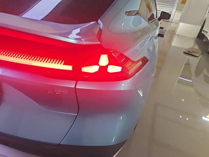 Changan Deepal L07, 2024 — фото 8 из 9
