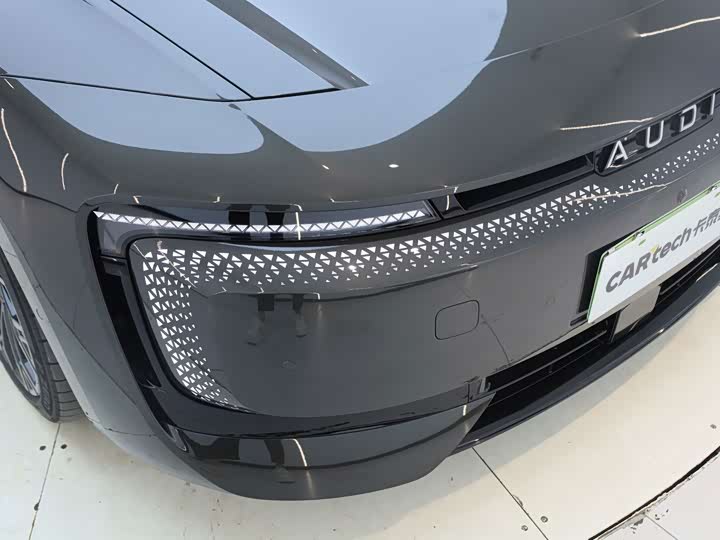 Audi × SAIC E5 Sportback, 2025 — фото 7 из 9