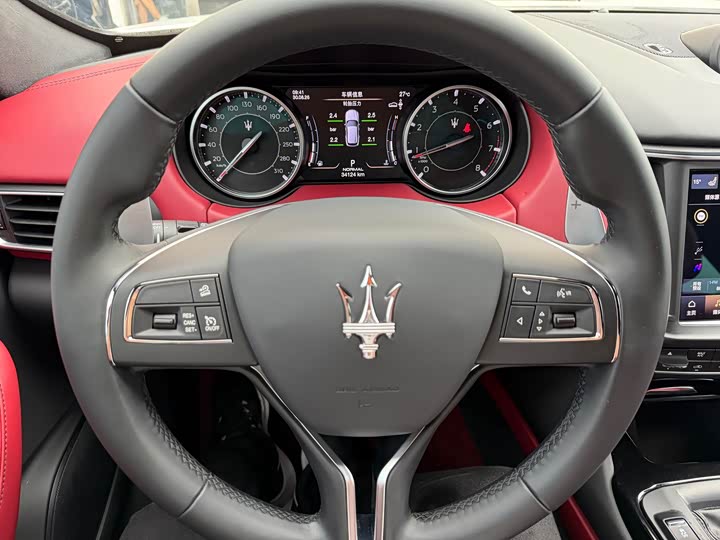 Maserati Levante, 2022 — фото 6 из 9