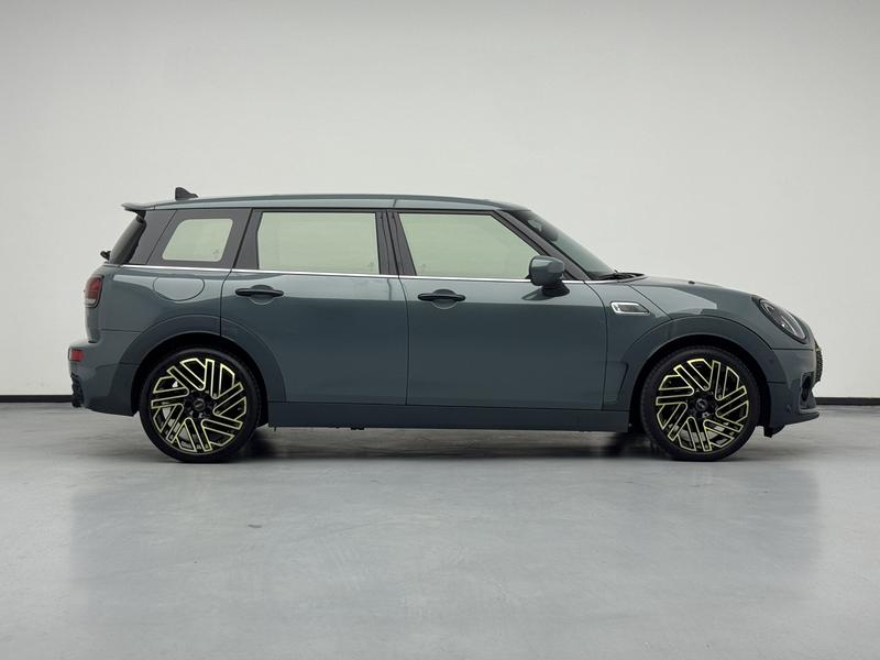 Mini Clubman, 2022 — фото 8 из 12