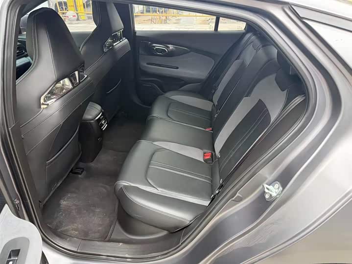 GAC Trumpchi Empow R, 2023 — фото 6 из 9