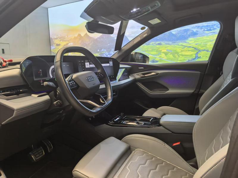 Audi Q6L e-tron Sportback, 2025 — фото 9 из 12
