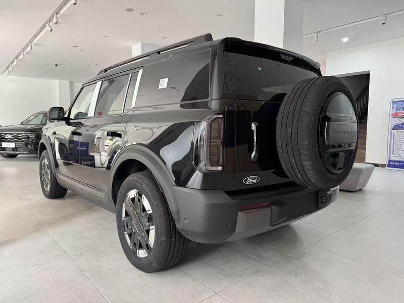 Ford Bronco Hybrid/EV, 2026 — фото 4 из 12