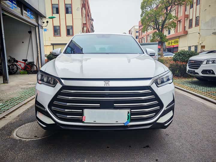 BYD Song Pro Hybrid, 2022 — фото 2 из 9