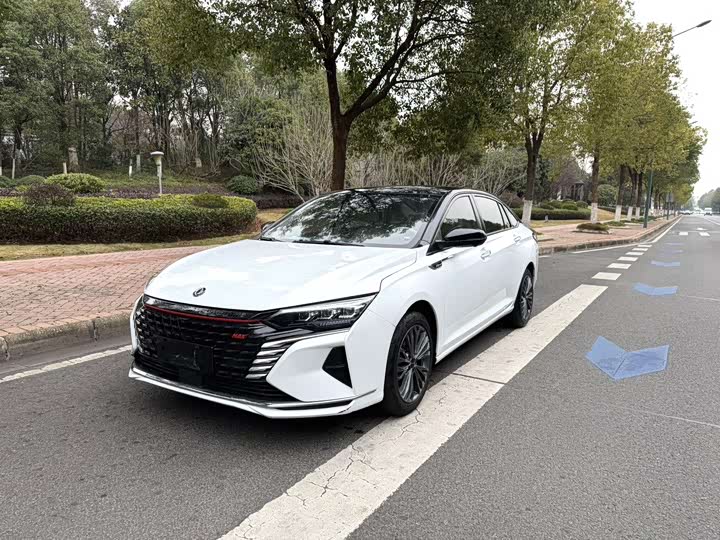 Dongfeng Aeolus Yixuan Max, 2023 — купить в Оренбурге под ключ