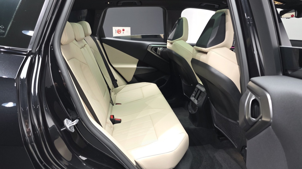 BMW X3, 2025 — фото 11 из 12