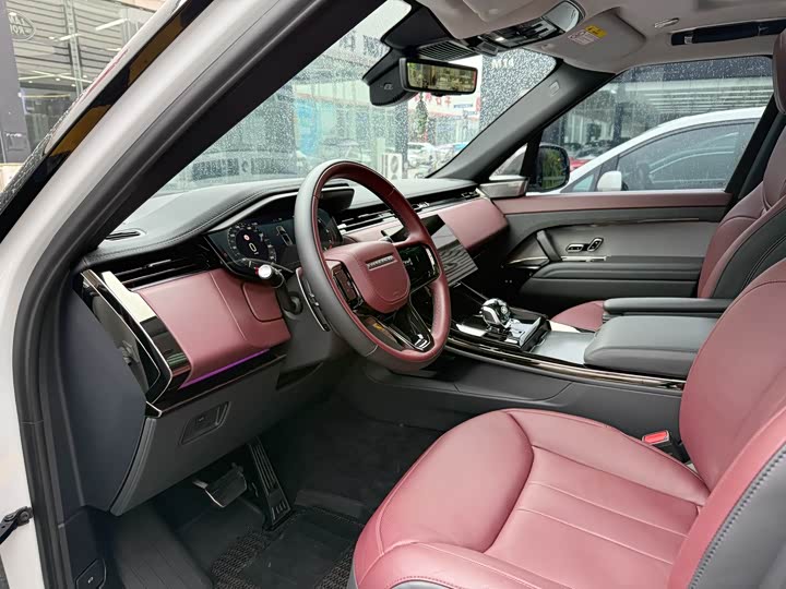 Land Rover Range Rover Sport, 2025 — фото 8 из 9