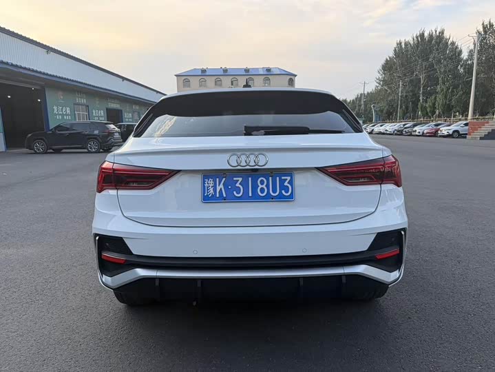 Audi Q3 Sportback, 2021 — фото 7 из 9