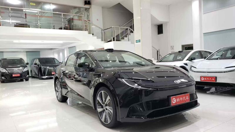 Toyota bZ5, 2026 — фото 3 из 12