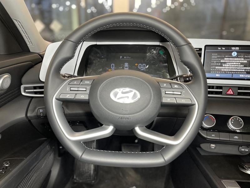 Hyundai Elantra N line, 2025 — фото 9 из 12