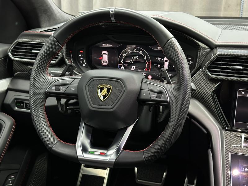 Lamborghini Urus, 2022 — фото 9 из 12