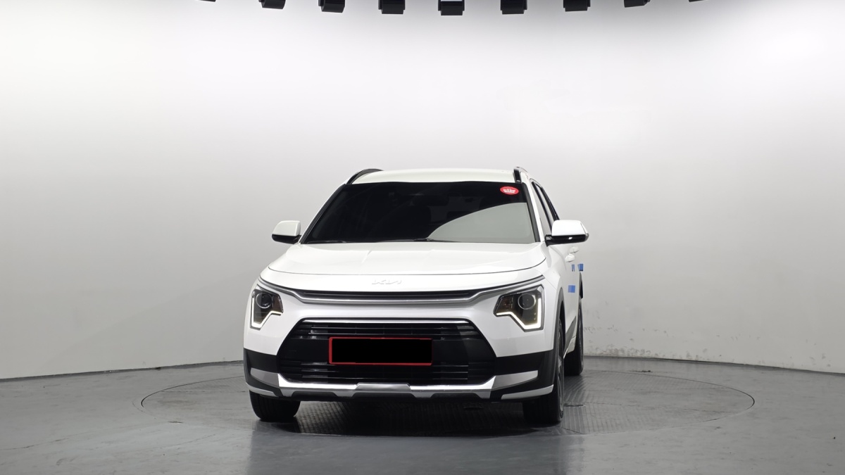 Kia Niro, 2022 — фото 3 из 12