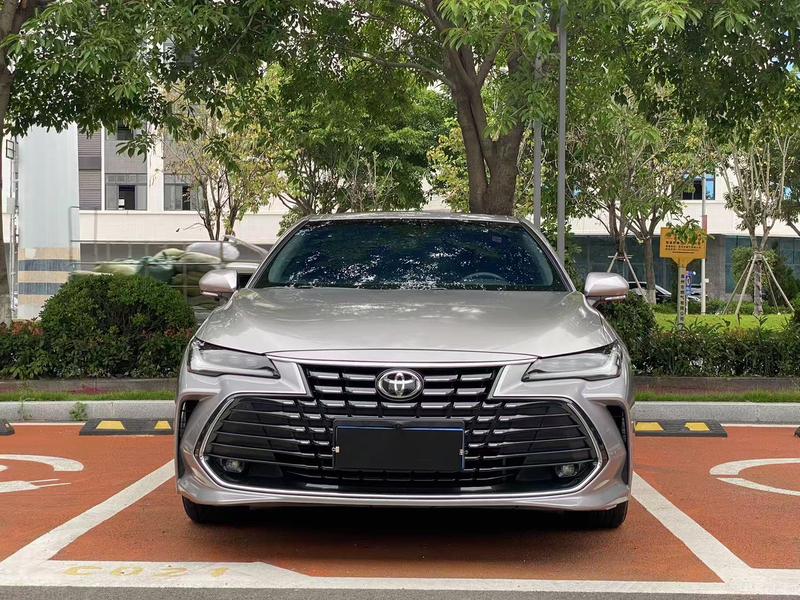 Toyota Avalon, 2024 — фото 2 из 10