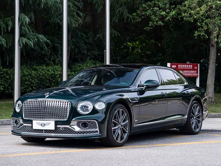 Bentley Flying Spur Hybrid, 2023 — купить в Тамбове под ключ