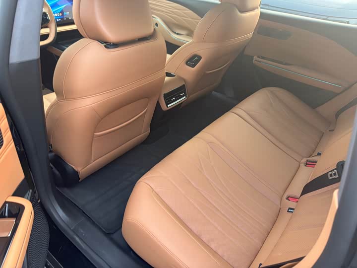 Geely Galaxy Starshine 8 EM-i, 2025 — фото 8 из 9