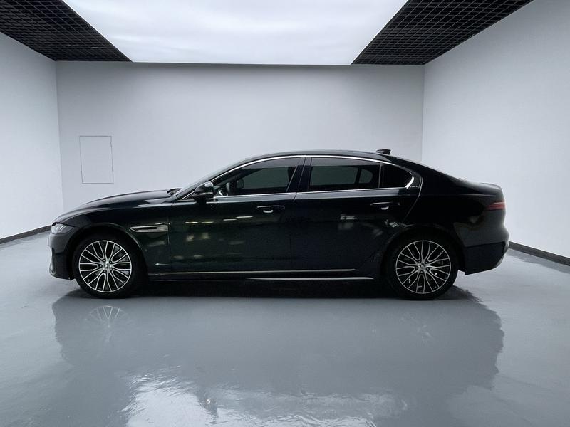 Jaguar XE L, 2023 — фото 4 из 12