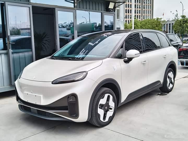 BAIC Arcfox Kaola, 2023 — купить в Пензе под ключ