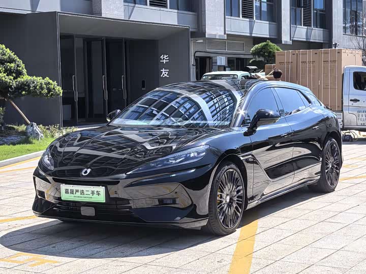 Denza Z9GT, 2024 — купить в Ижевске под ключ