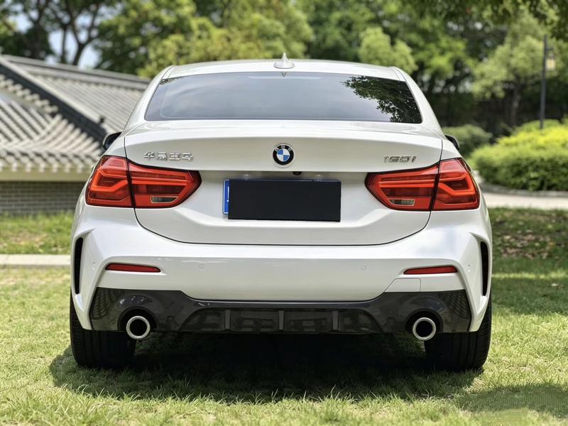 BMW 1 Series, 2022 — фото 4 из 10