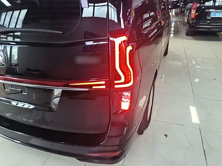 Dongfeng Forthing M7, 2022 — фото 8 из 9