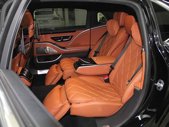 Mercedes-Benz Maybach S-Class, 2023 — фото 9 из 9