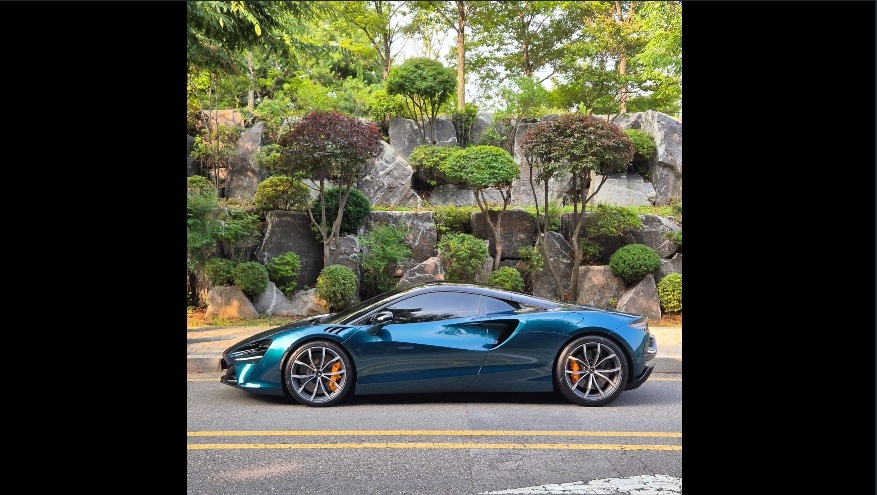 McLaren Artura, 2023 — фото 7 из 12