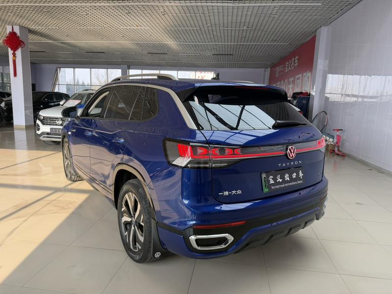 Volkswagen Tayron GTE Hybrid, 2022 — фото 4 из 11