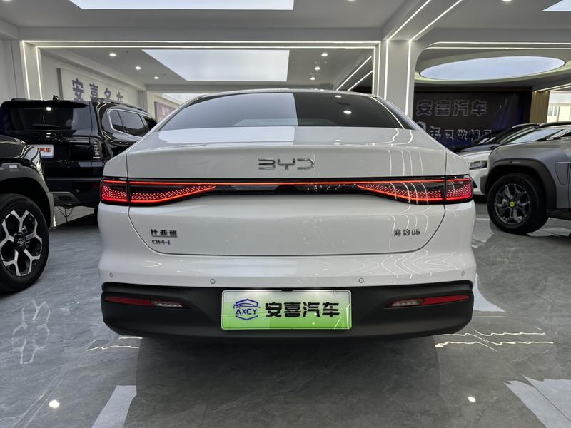 BYD Seal 05 DM-i Hybrid, 2025 — фото 5 из 12