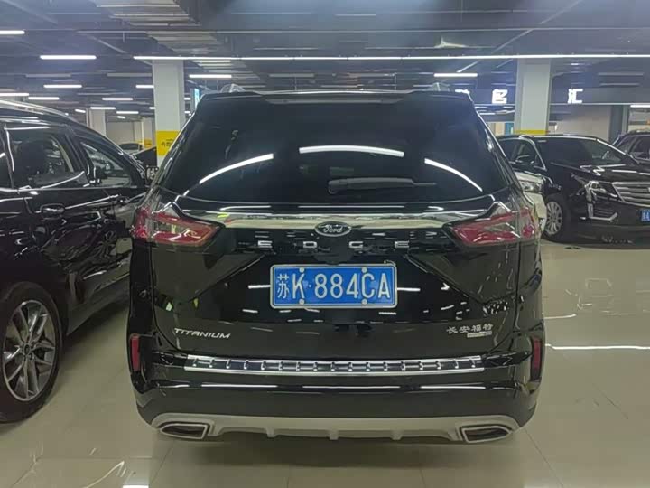 Ford Edge, 2022 — фото 4 из 9
