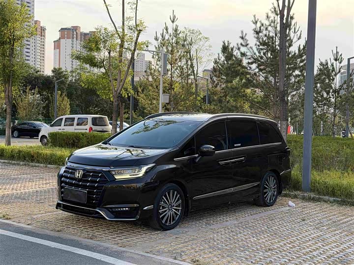 Honda Elysion, 2023 — купить в Ульяновске под ключ