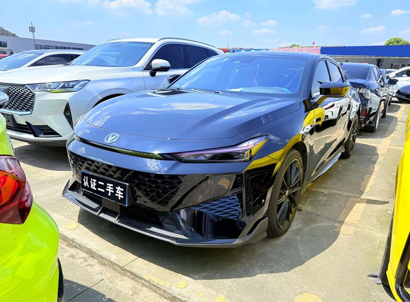 Changan UNI-V, 2025 — купить в Санкт-Петербурге под ключ