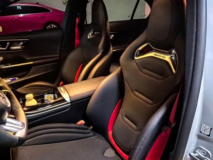Mercedes-Benz C-Class AMG Hybrid, 2025 — фото 6 из 7