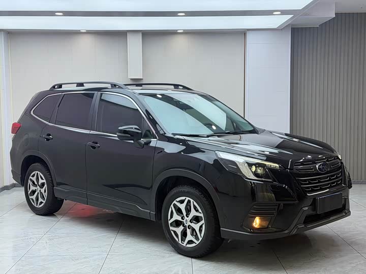 Subaru Forester, 2022 — фото 3 из 9