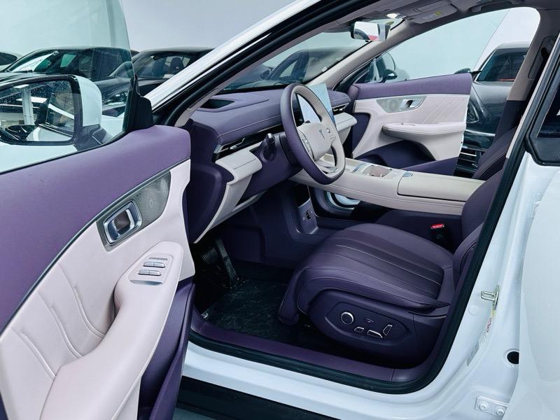 Changan Deepal S07 (S7), 2025 — фото 9 из 12