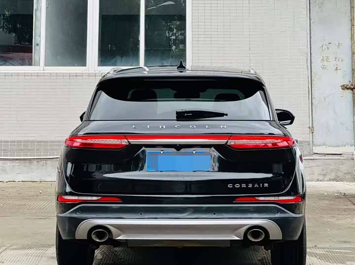 Lincoln Corsair, 2022 — фото 8 из 9