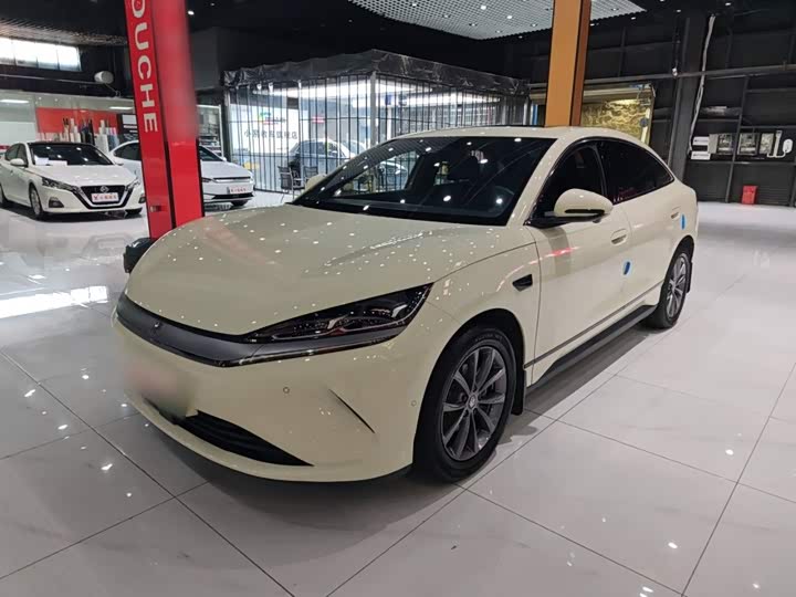 BYD Qin L, 2025 — фото 2 из 9