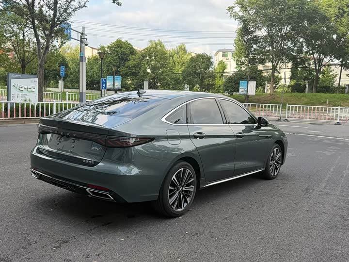 Chery Arrizo 8 Pro, 2024 — фото 4 из 9