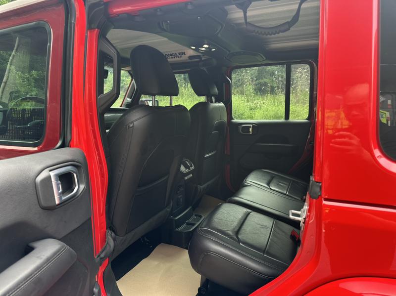 Jeep Wrangler, 2022 — фото 12 из 12