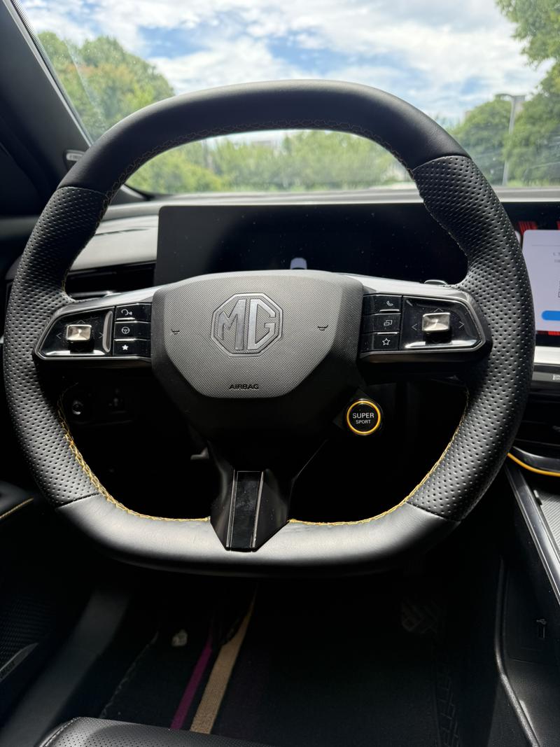 MG Motor 5 Scorpio, 2021 — фото 8 из 11