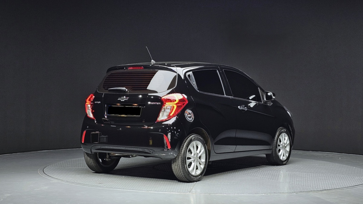 Chevrolet Spark, 2022 — фото 2 из 12