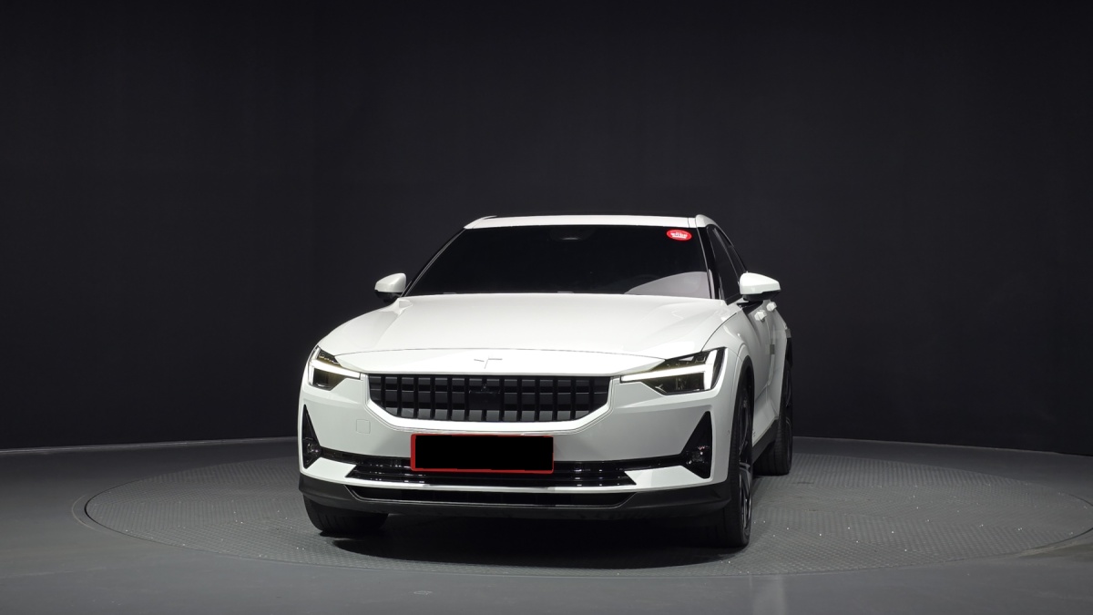 Polestar 2, 2022 — фото 3 из 12