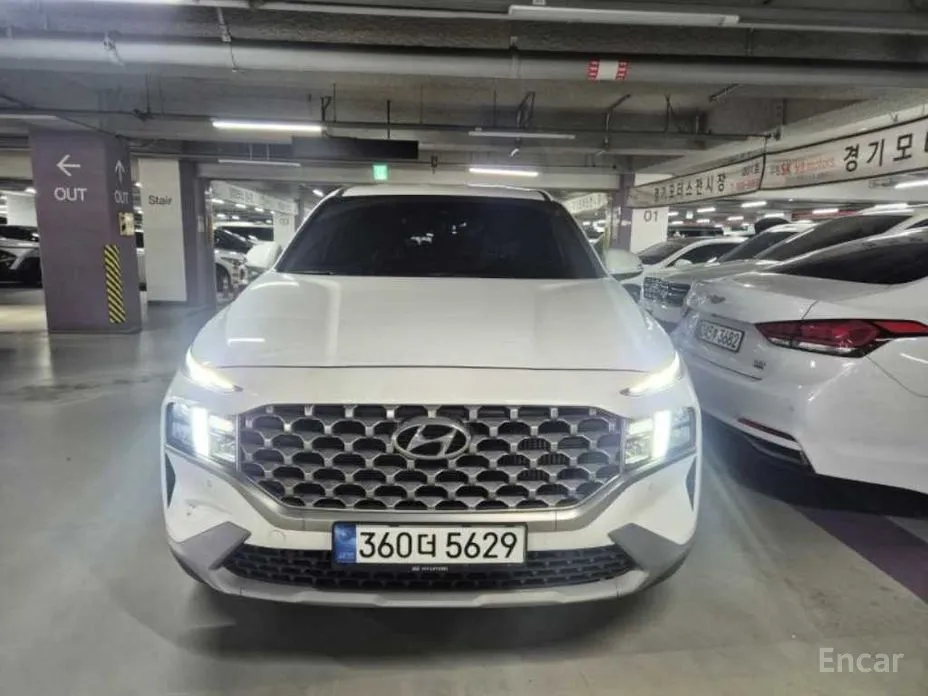Hyundai Santa Fe, 2022 — купить в Саратове под ключ