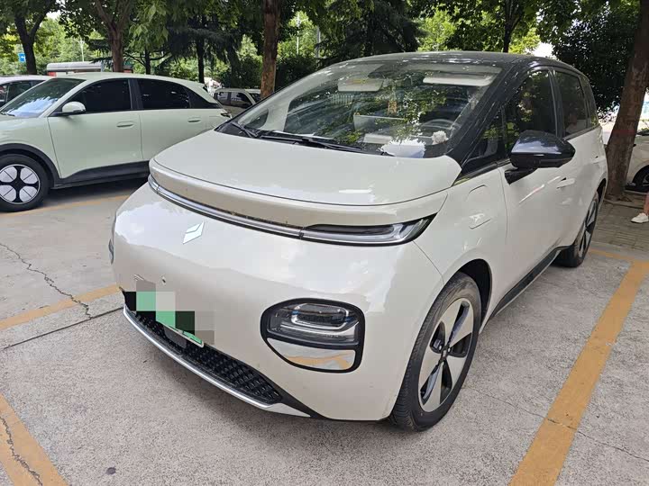 Baojun Yunduo, 2024 — купить в Казани под ключ