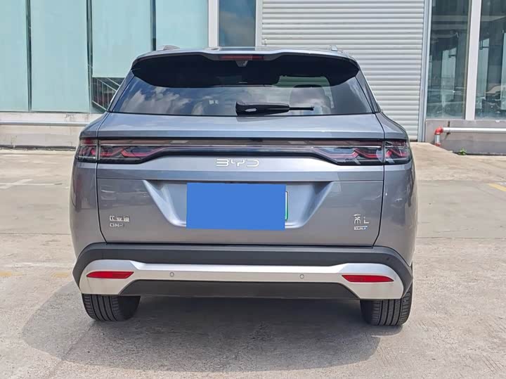 BYD Song L DM-i Hybrid, 2024 — фото 8 из 9
