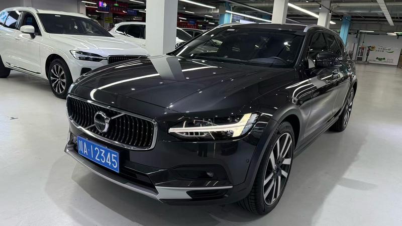Volvo V90, 2024 — купить в Твери под ключ