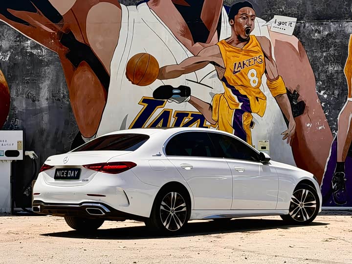 Mercedes-Benz C-Class Hybrid, 2023 — фото 4 из 9