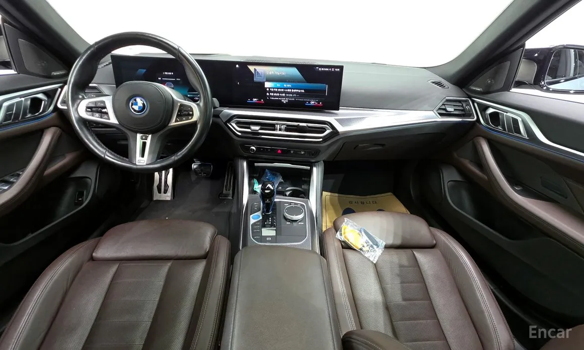 BMW i4, 2022 — фото 7 из 12
