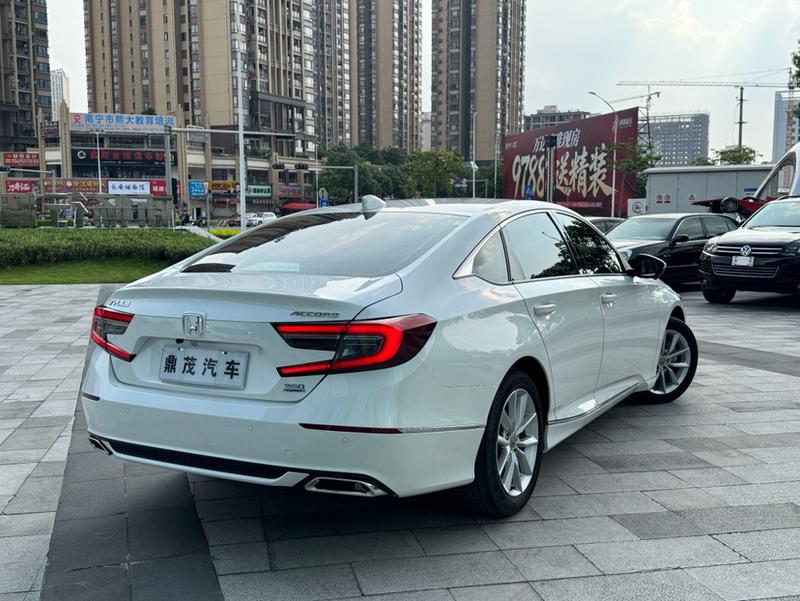 Honda Accord, 2022 — фото 7 из 12