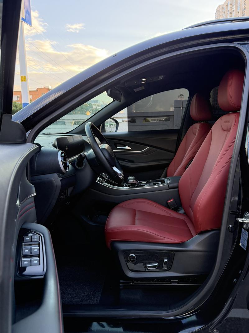 Dongfeng Forthing T5 EVO, 2022 — фото 8 из 10