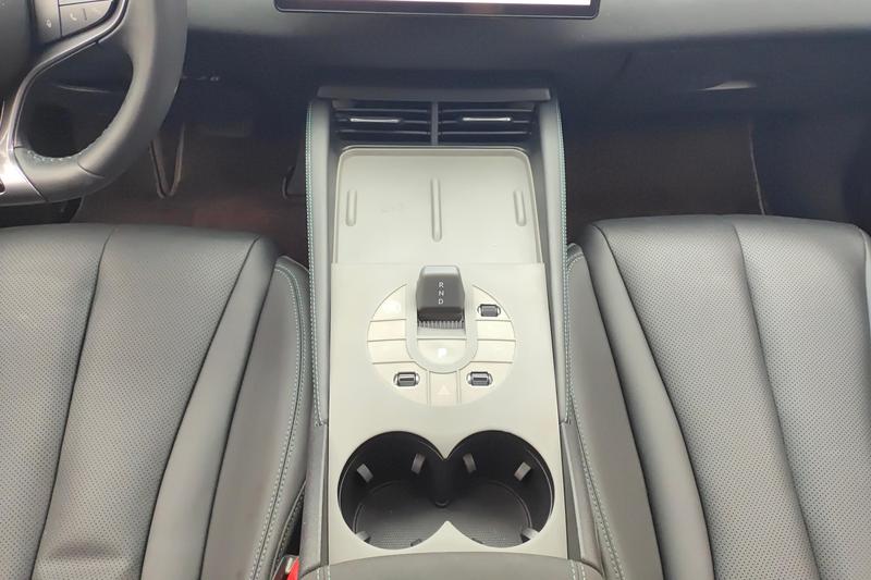 BYD Seal 06 Hybrid/EV, 2025 — фото 9 из 12